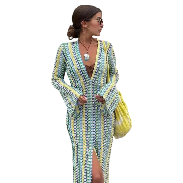Langes Häkel-Strandkleid mit tiefem Ausschnitt Buntes Sommer-Maxikleid mit Schlitz Leichte Strickjacke über einem Badeanzug S