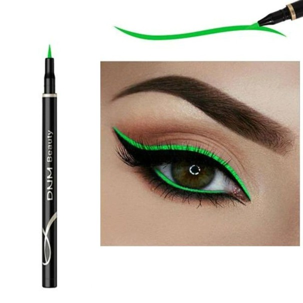 Langlebiger Eyeliner grün