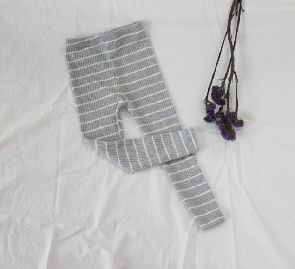 Lány csíkos leggings T2492 szürke 5