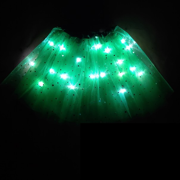Lány izzó szoknya zöld