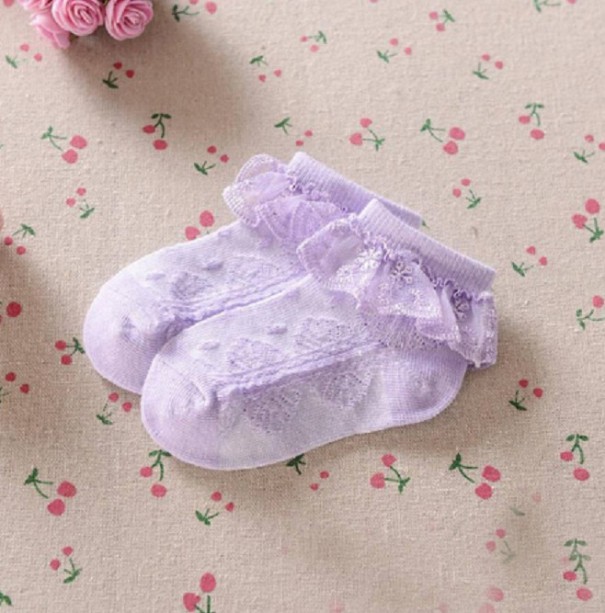 Lány zokni fodrokkal lila 0-2 év