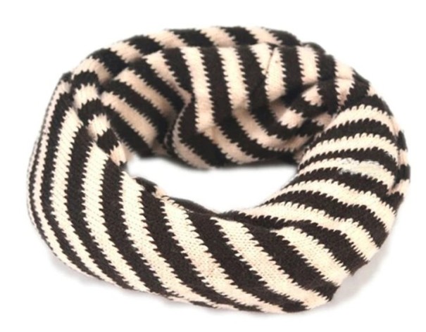 Lasten talvinen raidallinen kaulaliina J2892 beige