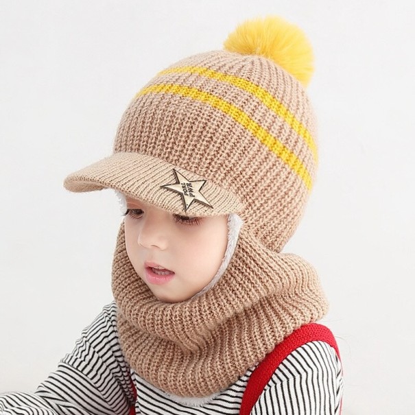 Lasten talvipipo lipalla beige