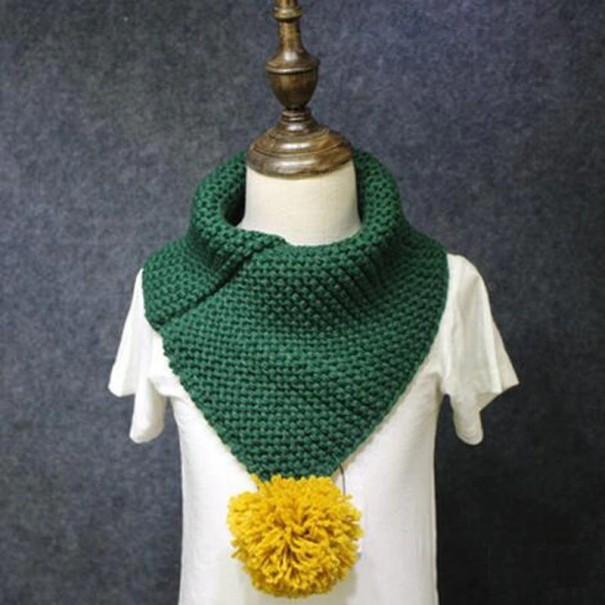 Lasten villainen huivi tupsulla J599 7