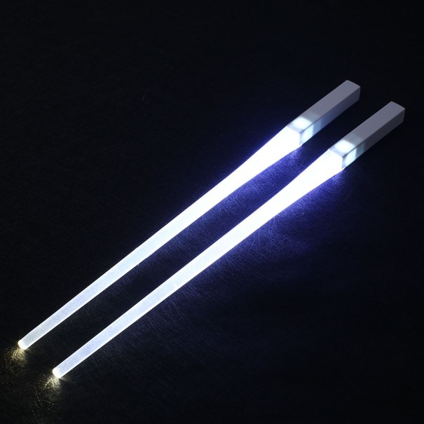 LED-lysende spisepinde hvid