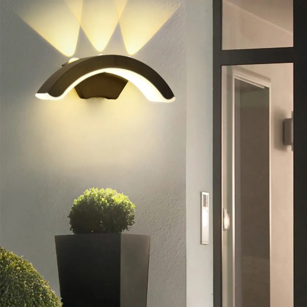 LED nástěnná lampa 10W IP66 teplé bílé světlo 29,6 x 9 cm pro balkon, terasu, zahradu, venkovní osvětlení 1