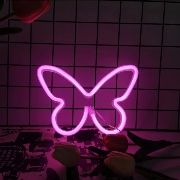 LED neon vægdekoration i form af en sommerfugl 22,5 x 17 cm Lysdekoration på væggen USB-strømforsyning eller 3x AA-batterier Børneværelse Soveværelse rosa