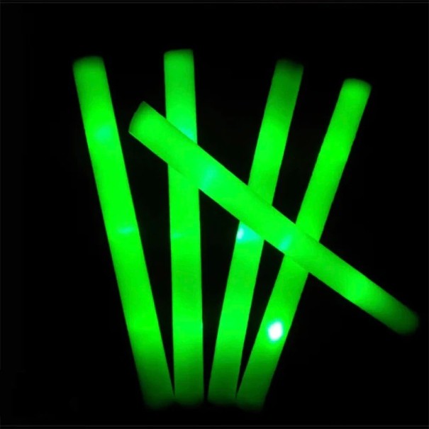 LED pěnová tyč 30 ks zelená