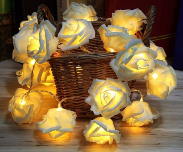LED String Lights with Roses light yellow