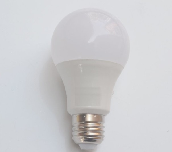 LED žiarovky - 5 kusov 15W