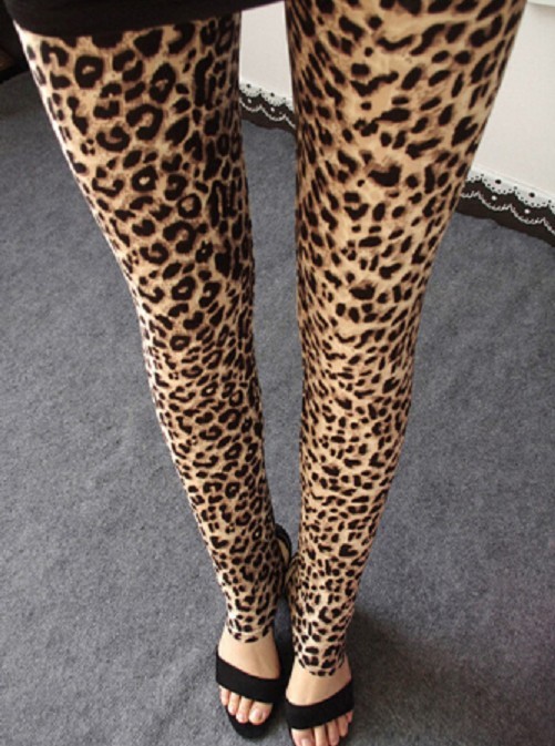 Legginsy damskie w panterkę J521 5