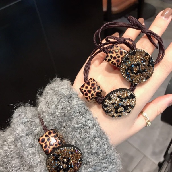 Leopard hårslips med strass