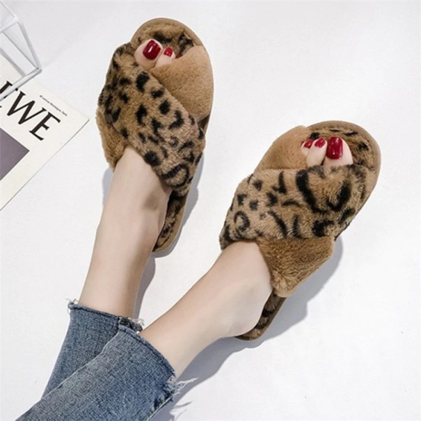 Leopardtofflor för kvinnor