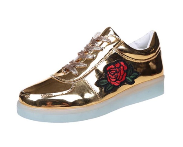 Leuchtende Mädchen-Sneaker mit einer Rose gold glänzend 30