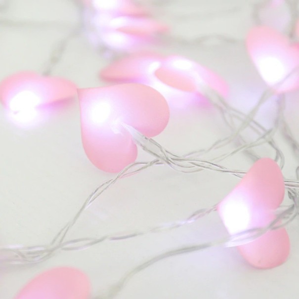 Lichte slinger met hartjes roze 1,5 m