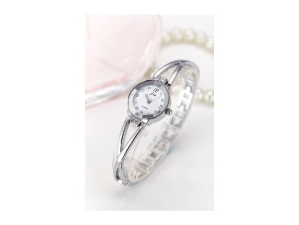 Lindo reloj de mujer J2253 plateado