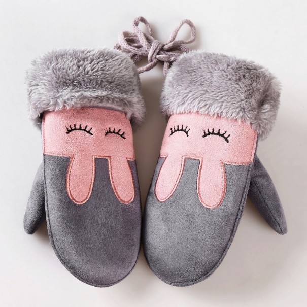 Lindos mitones infantiles con forma de animal gris