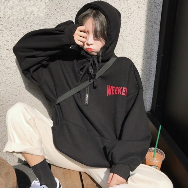 Lockeres Damen-Sweatshirt mit Aufdruck schwarz M