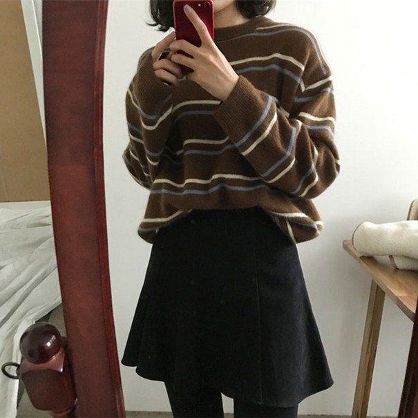 Løs stribet sweater til kvinder A1469 brun