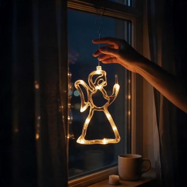 Lumină LED Suspendată de Crăciun Înger 21 x 12 cm Pe Baterii AAA Cu Ventuză Înger Strălucitor Cu Aripă Lumină Albă Caldă Decorațiune Pentru Fereastră 1