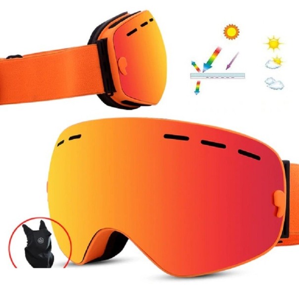Lunettes de ski rouge