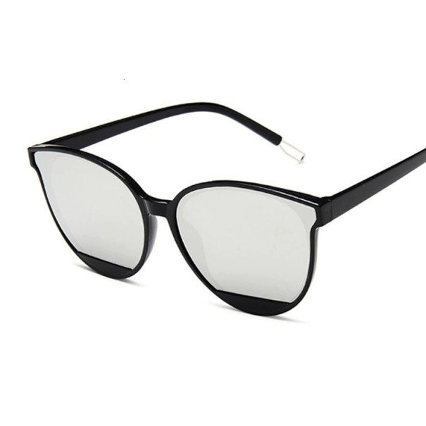 Lunettes de soleil pour femmes E1355 4