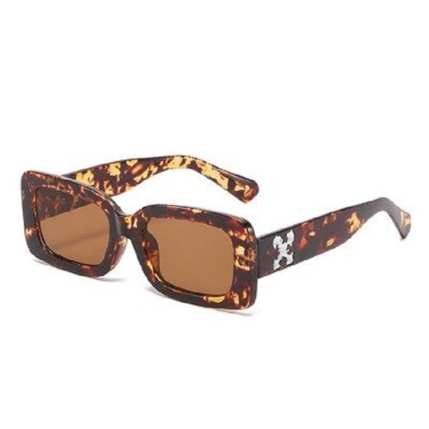 Lunettes de soleil pour femmes E1357 5