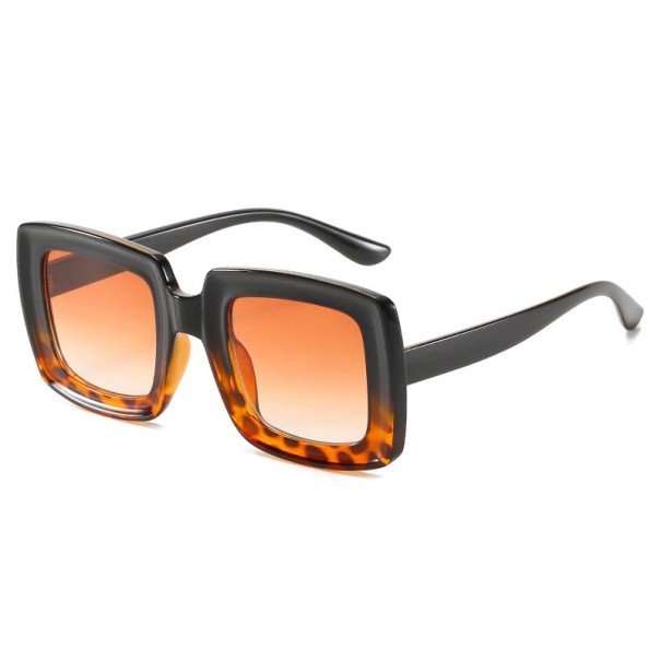 Lunettes de soleil pour femmes E1835 4