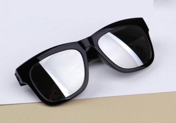 Lunettes de soleil pour garçons J2907 blanc