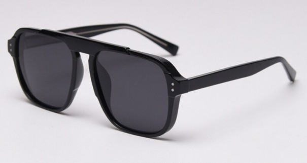 Lunettes de soleil pour hommes E2212 3