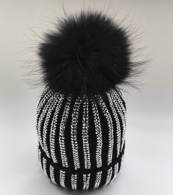 Luxe dameshoed met strass steentjes 8