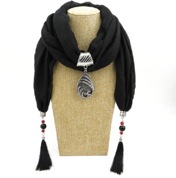 Luxe damessjaal met hanger J3185 rood