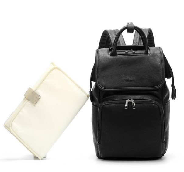 Luxus pelenkázó hátizsák kiegészítőkkel fekete