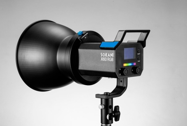 Luz LED RGB permanente 5600 K 1