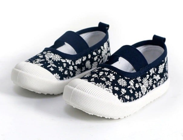 Mädchen-Ballerinas mit Blumen schwarz 18,5