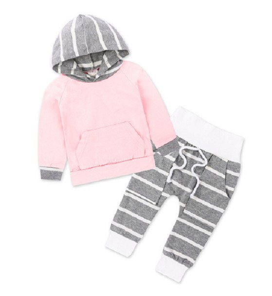 Mädchen-Set – Sweatshirt und Jogginghose – Rosa 3-6 Monate