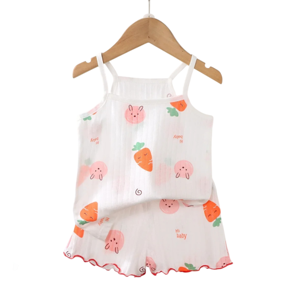 Mädchen Sommer Set Top mit dünnen Trägern und Shorts Rundhalsausschnitt Weißes Set mit Druck von Hasen und Karotten 9-12 Monate