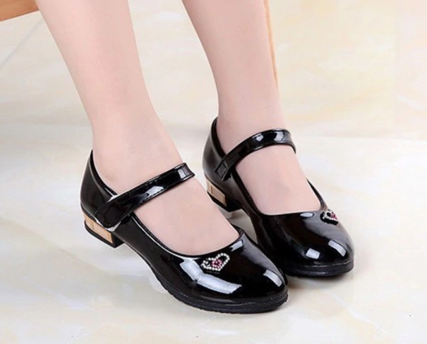 Mädchenballerinas mit Herz 23