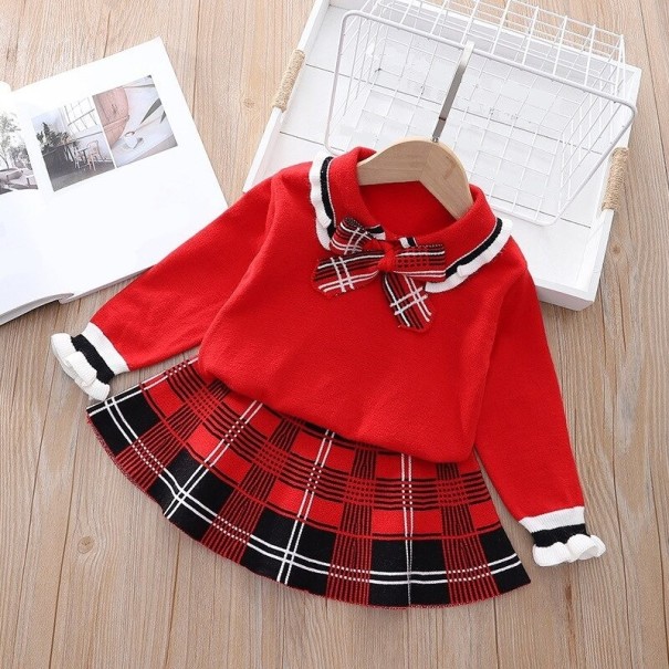 Mädchenpullover und Rock L1216 2 C