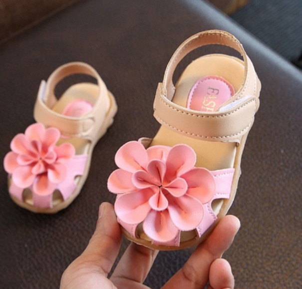 Mädchensandalen mit Blume hellrosa 23