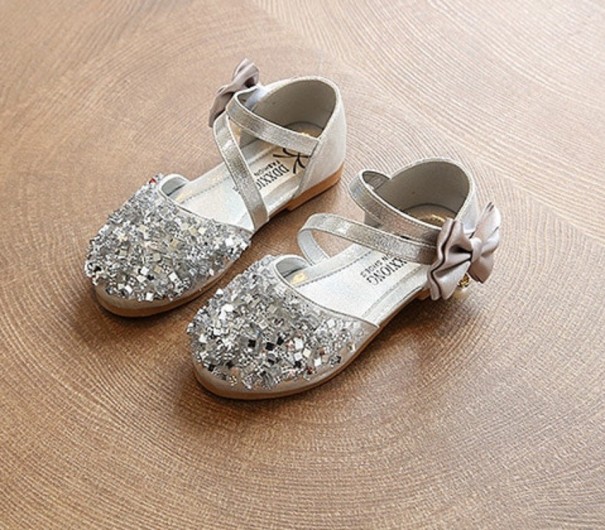 Mädchensandalen mit Schleife silbern 24