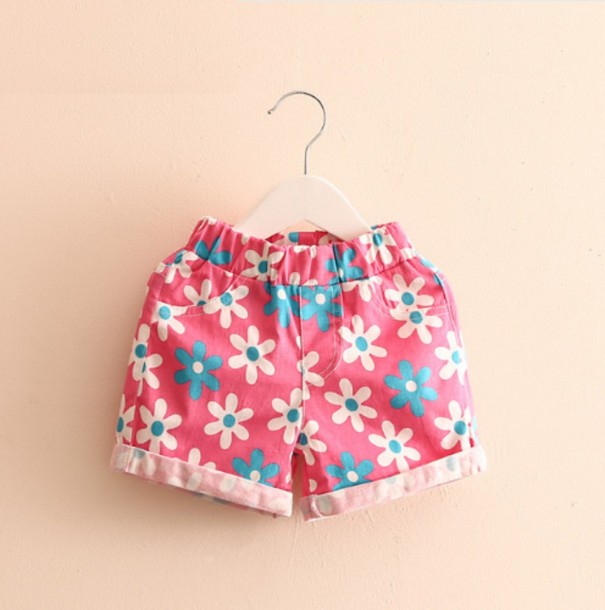 Mädchenshorts für den Sommer J613 4 A