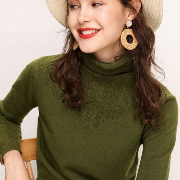 Maglione a collo alto da donna A2132 verde militare XS