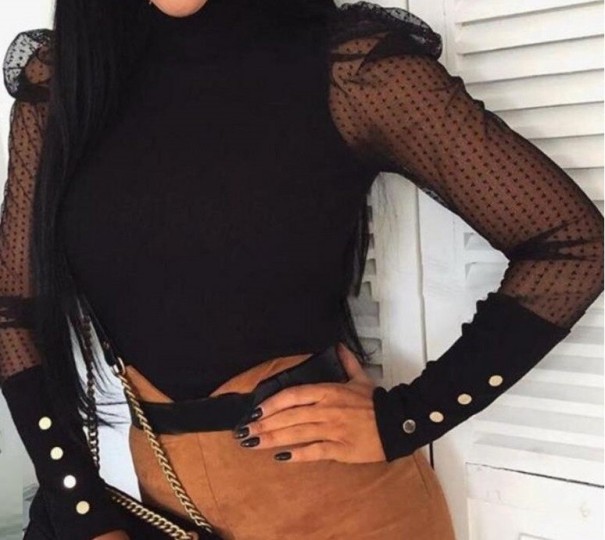 Maglione a collo alto da donna con maniche trasparenti G345 nero L