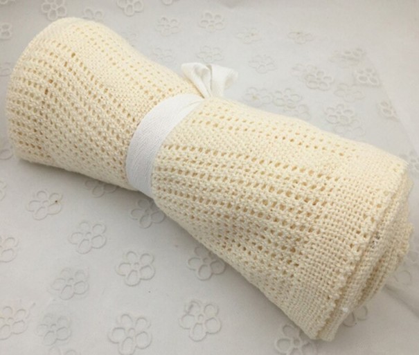 Manta infantil E503 crema