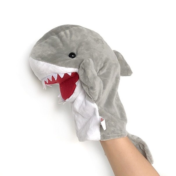 Marionnette en peluche requin 1