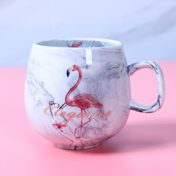 Marmorerad mugg med flamingo grå