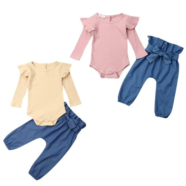 Meisjes bodysuit en broek L1500