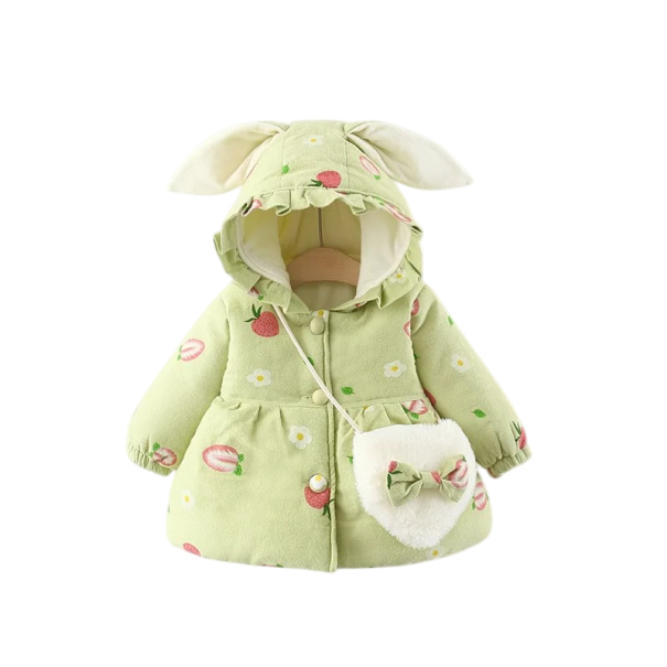 Meisjes winterjas met aardbeienmotief, drukknoopsluiting, capuchon met konijnenoren en ruches. Warme polyester jas met een pluche handtas groen 3