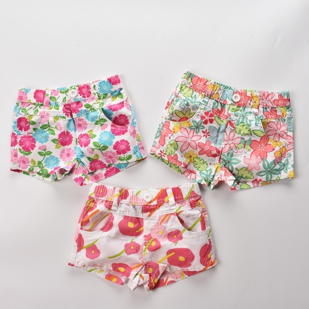 Meisjesshort met bloemen J614